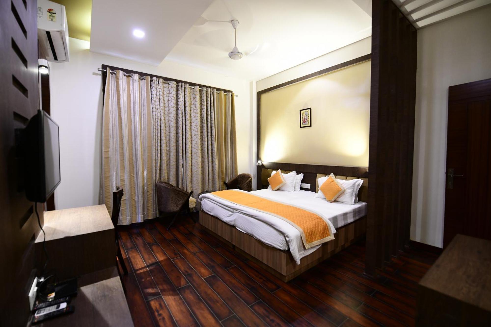 Hotel Jataka Inn Bodhgaya Bagian luar foto