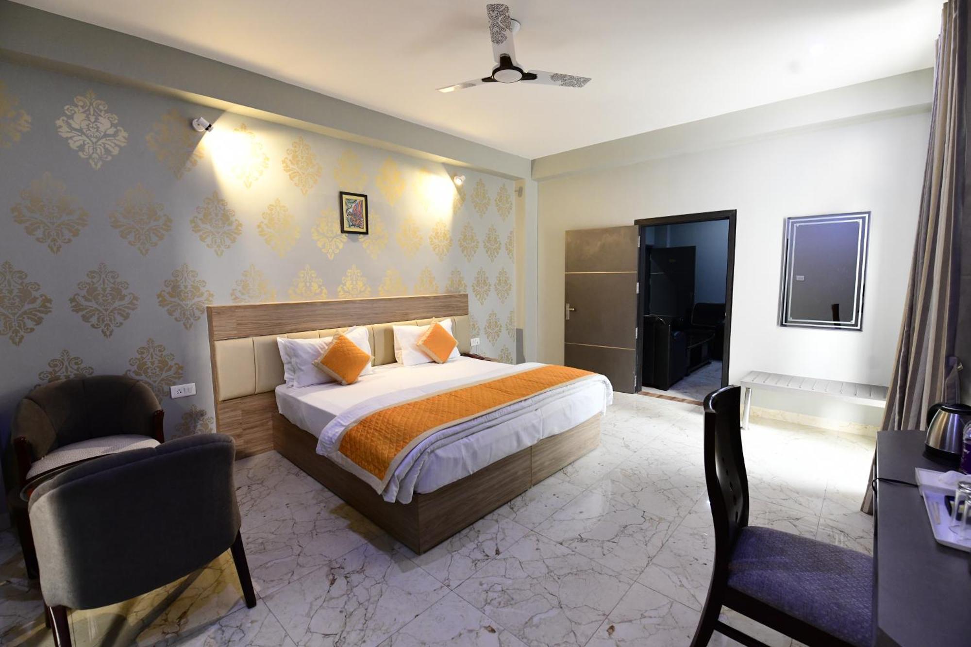 Hotel Jataka Inn Bodhgaya Bagian luar foto